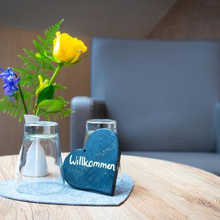 Landhotel Zur Gruenen Kutte Bernshausen Екстер'єр фото