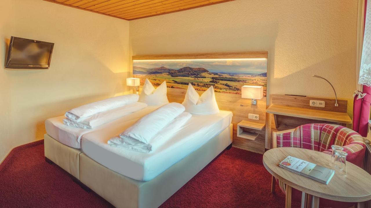 Landhotel Zur Gruenen Kutte Bernshausen Екстер'єр фото