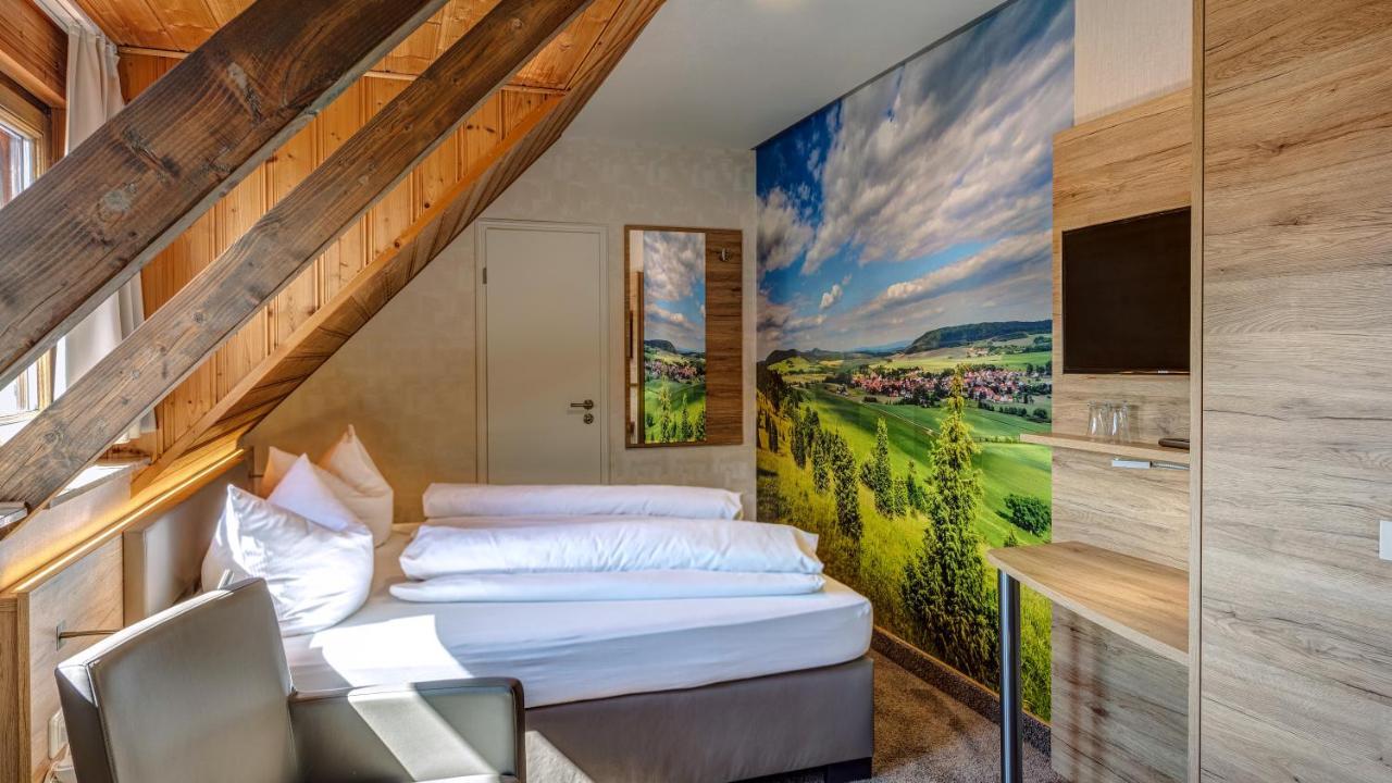 Landhotel Zur Gruenen Kutte Bernshausen Екстер'єр фото
