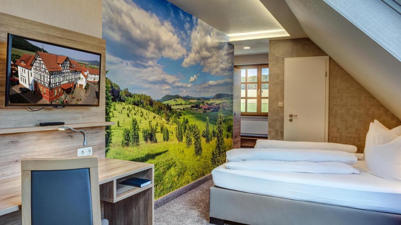 Landhotel Zur Gruenen Kutte Bernshausen Екстер'єр фото